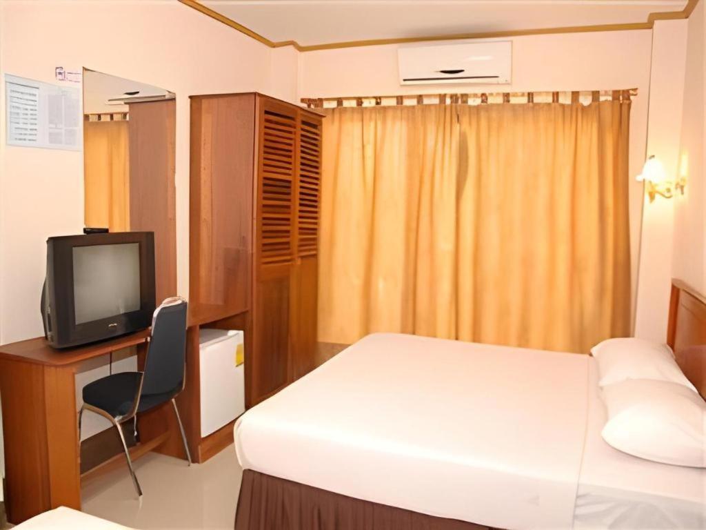 Chaleunehoung Hotel Vientiane Exterior photo