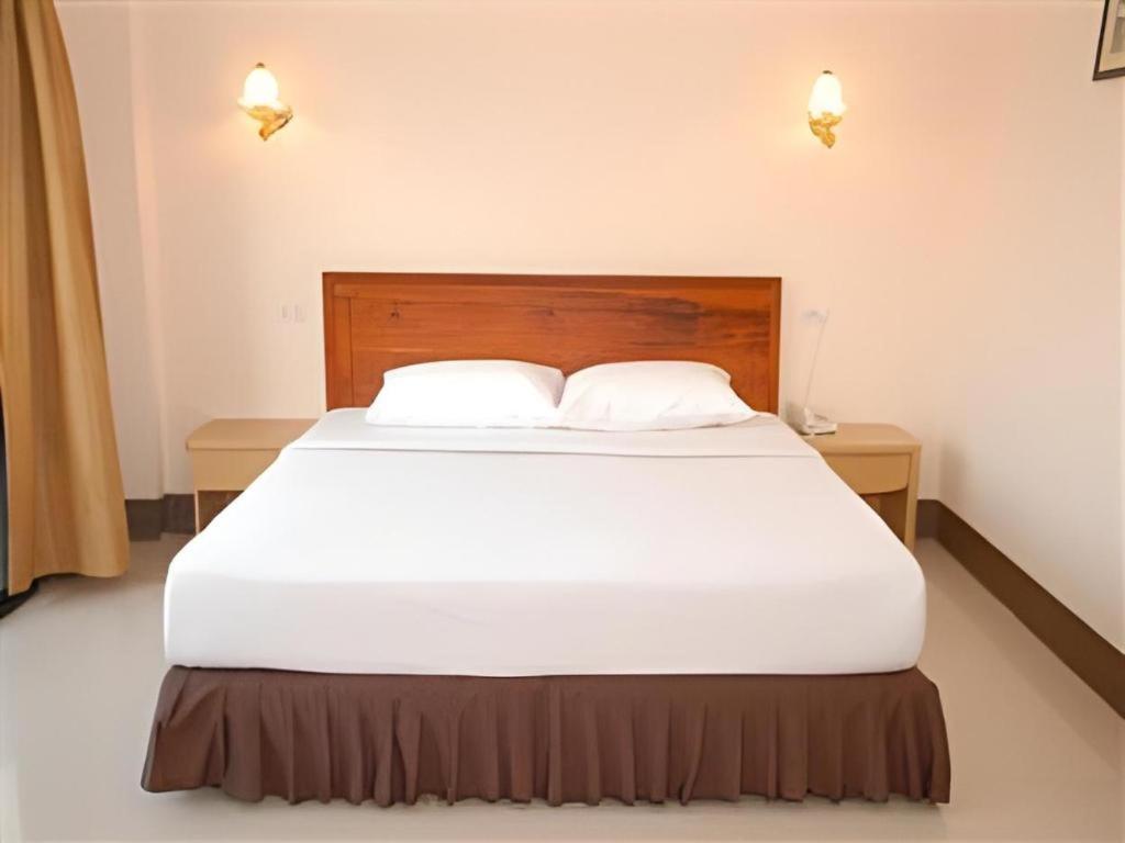 Chaleunehoung Hotel Vientiane Exterior photo