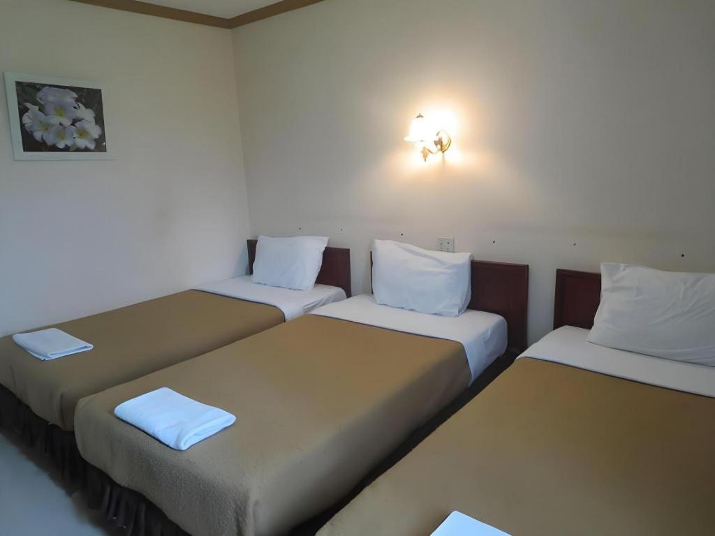 Chaleunehoung Hotel Vientiane Exterior photo