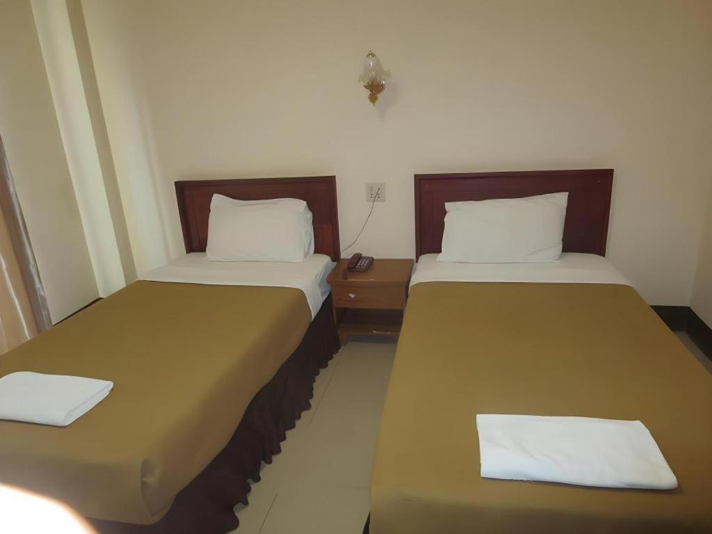 Chaleunehoung Hotel Vientiane Exterior photo