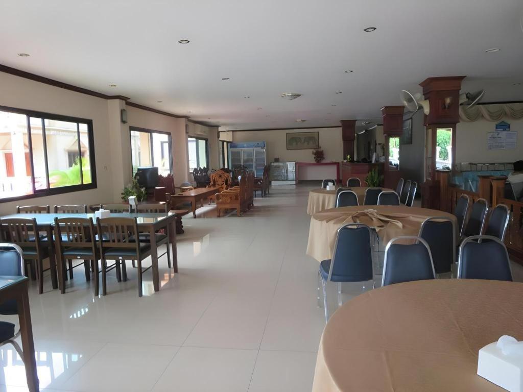 Chaleunehoung Hotel Vientiane Exterior photo