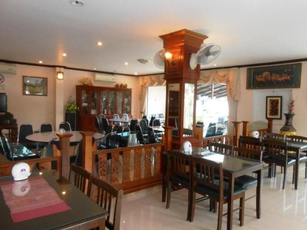 Chaleunehoung Hotel Vientiane Exterior photo