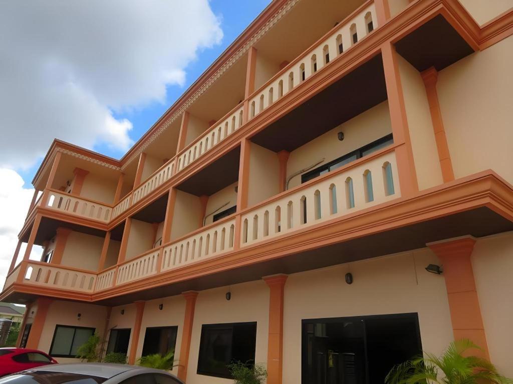 Chaleunehoung Hotel Vientiane Exterior photo